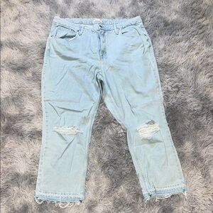 Good American Light Blue Ripped Boyfriend Jeans